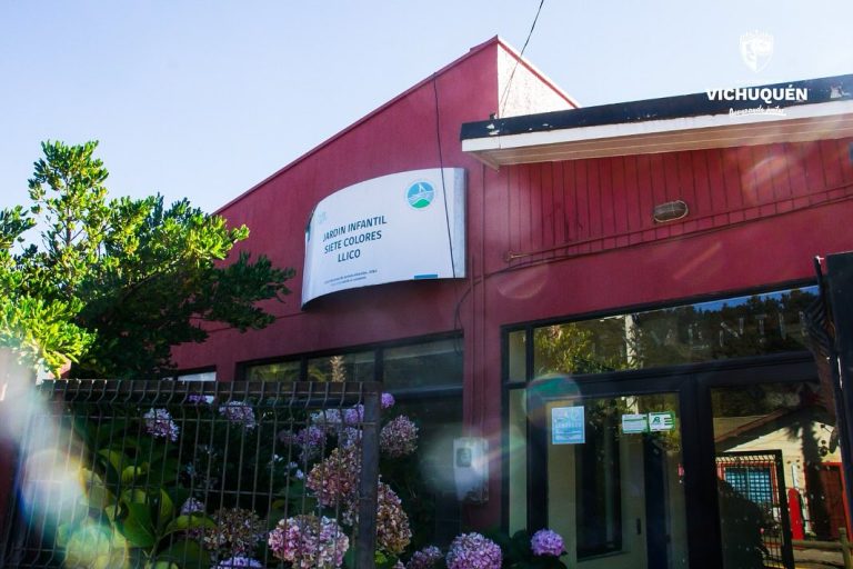 Entrega de Terreno  Proyecto de Conservación Ampliación y Modificación  Sala Cuna y Jardín Infantil Siete Colores de Llico